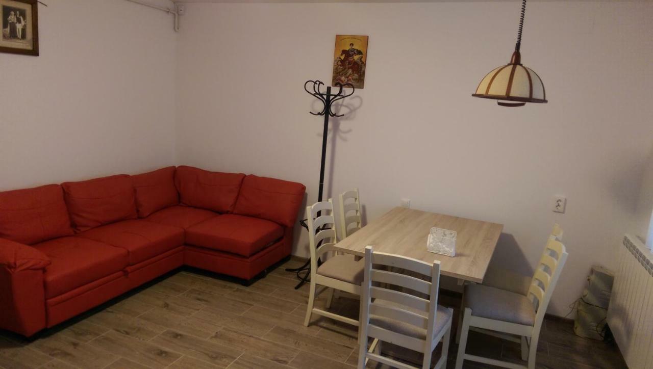 Aterman Apartment'S Sinca Veche Экстерьер фото